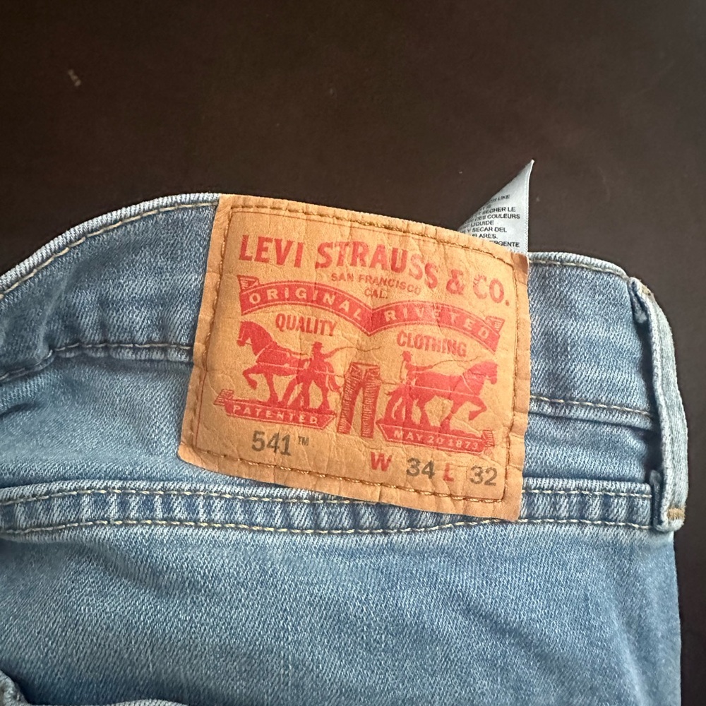 Levi's 541 34x32